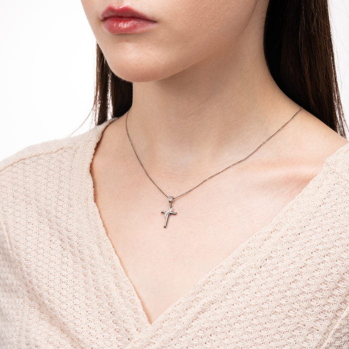 Срібний хрестик з фіанітами. Артикул G00043-P/12/1