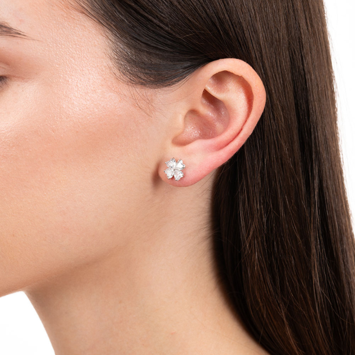 Серебряные серьги с фианитами. Артикул B05852-E/12/1