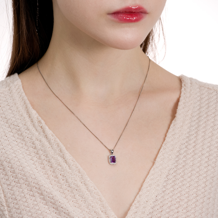 Срібна підвіска з аметистом та фіанітами. Артикул KRS 607-AM-P/12/6209