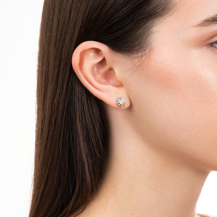 Серебряные серьги с фианитом. Артикул B03580-E/12/1