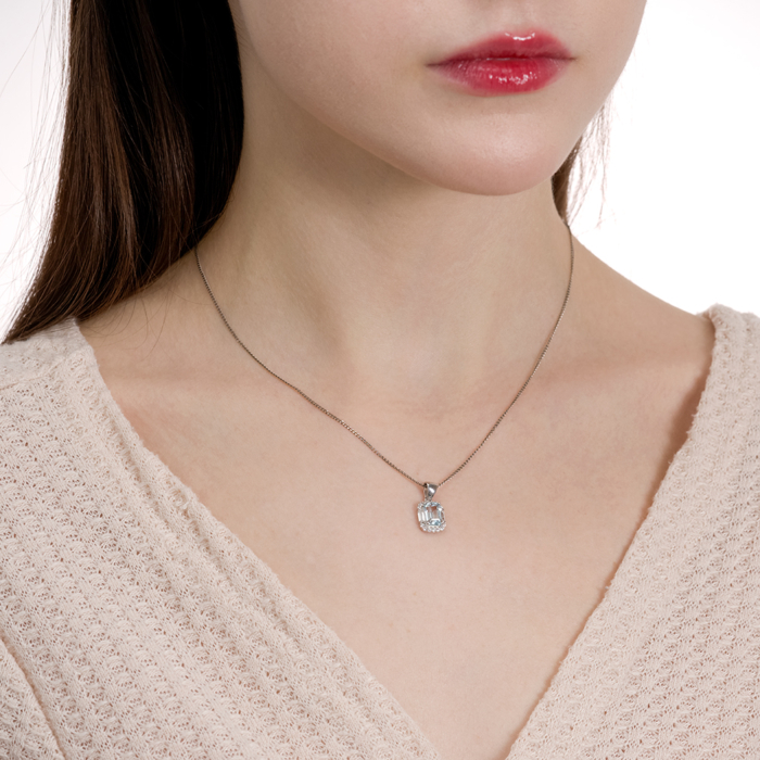 Срібна підвіска з топазом та фіанітами. Артикул KRS 607-TOP-P/12/7127