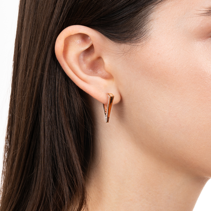 Золоті сережки з фіанітами. Артикул 23643/01/1/1