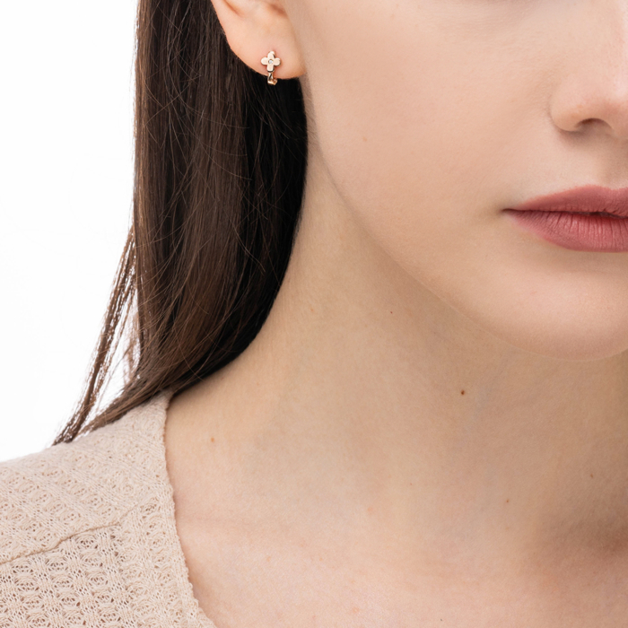 Золотые серьги с фианитом. Артикул 23379/01/0/1