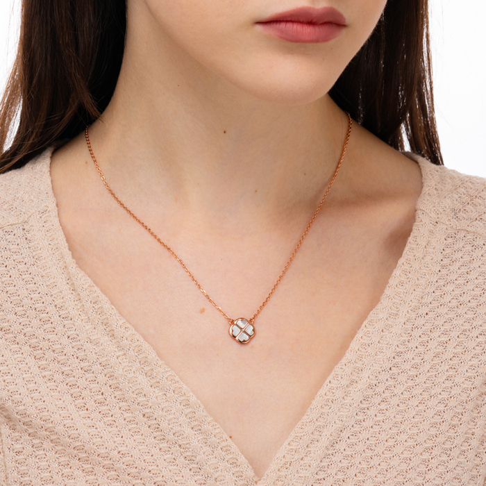 Срібне позолочене кольє з перламутром та фіанітом. Артикул HJN-849-ROSE-K/17/4510