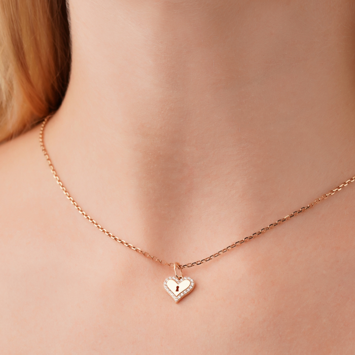 Золота підвіска