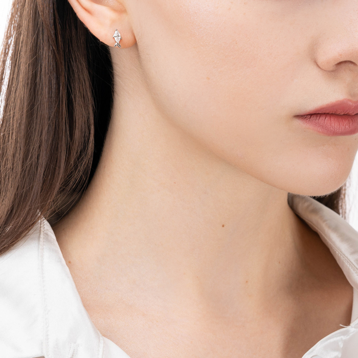 Серебряные пуссеты с фианитом. Артикул SE00818-E/12/1