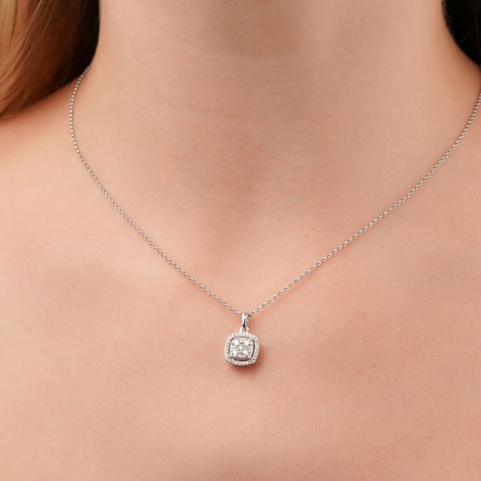 Золотая подвеска с бриллиантами 560154/02/1/11027