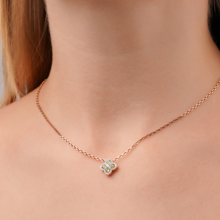 Золота підвіска з хризолітами та фіанітами 550123/01/1/16011