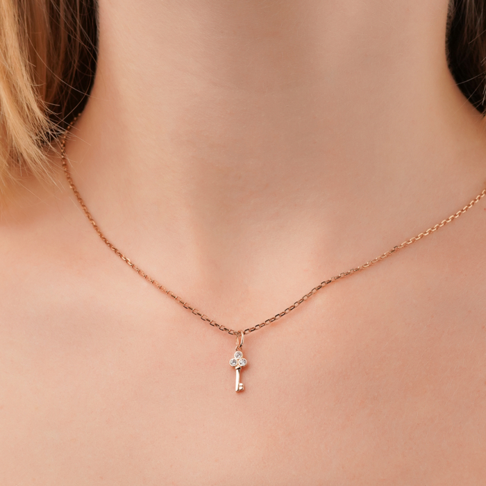 Золота підвіска