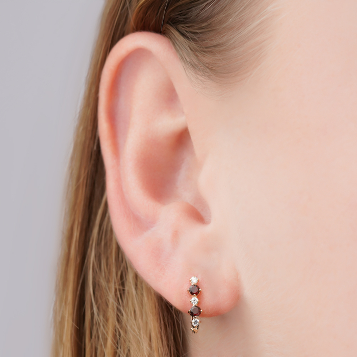 Золотые серьги с гранатом и фианитами 540281/01/0/7912