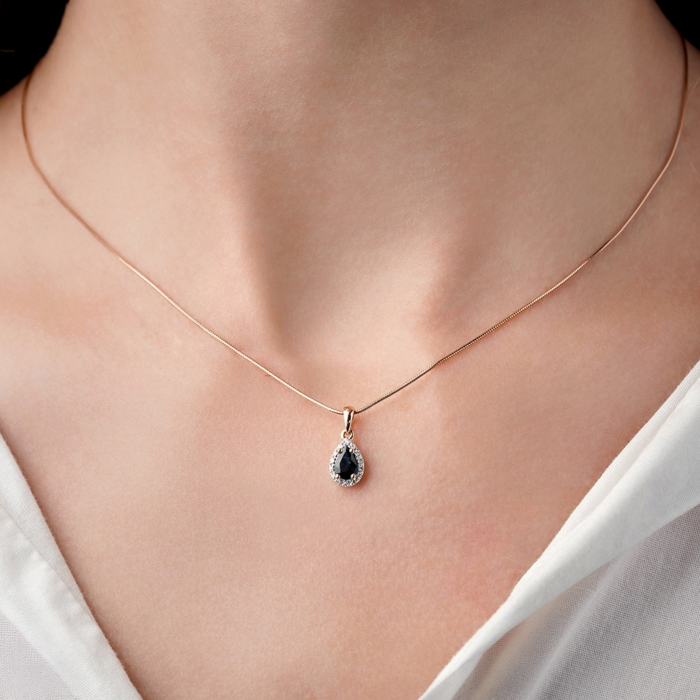 Золота підвіска з сапфіром та діамантами 53950/01/1/9607