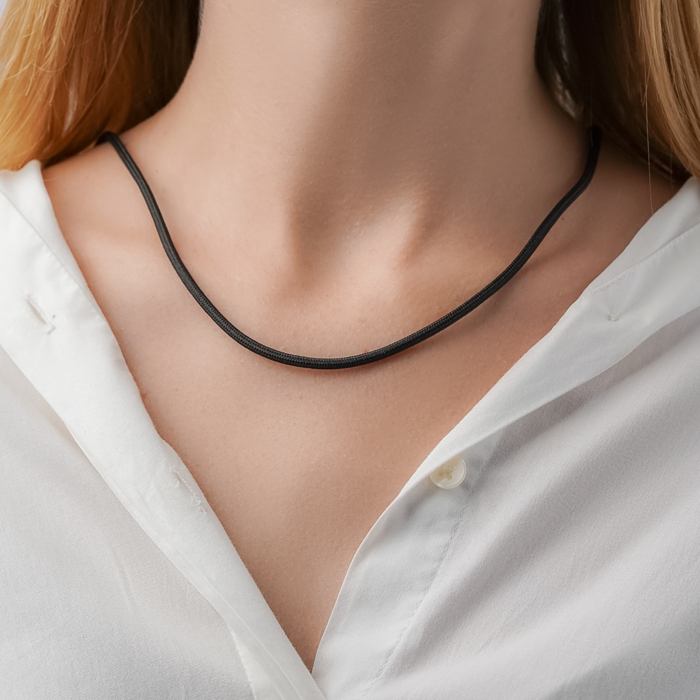 Шнурок синтетический с застежкой из красного золота 06184-1/01/0