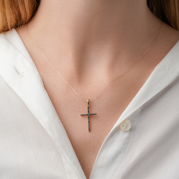 Двухсторонній хрестик з жовтого золота з чорними та білими фіанітами 31372/03/1/146