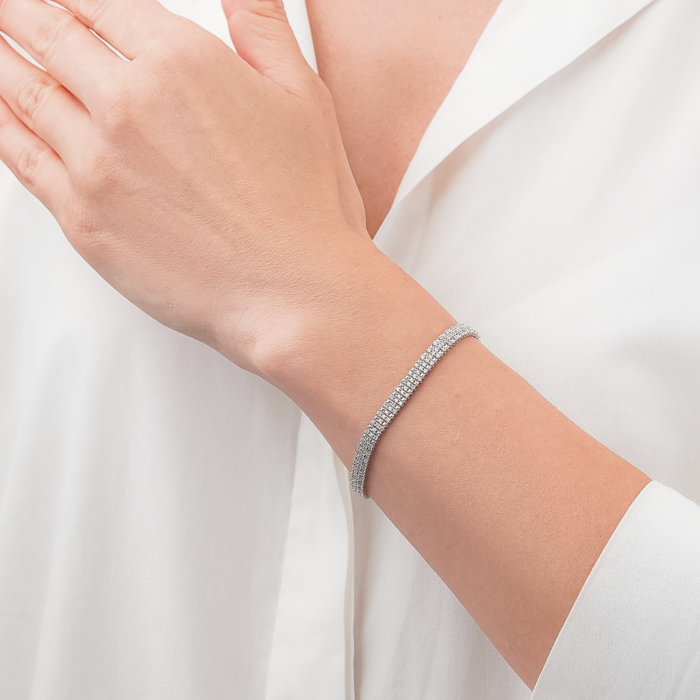 Золотий браслет з діамантами P-SY03030-B/02/8582