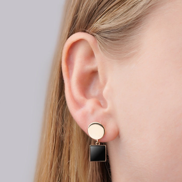 Золоті сережки з емаллю. Артикул 2110281101-E/01/389