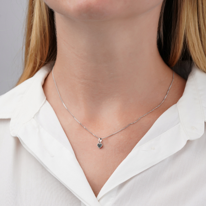 Золота підвіска з чорними діамантами. Артикул 560131/02/1/11756