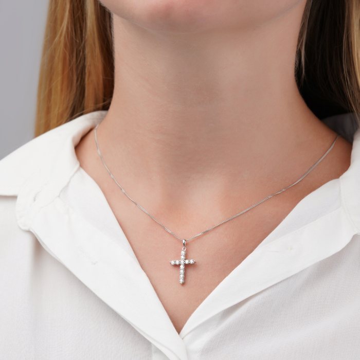 Крестик из белого золота с бриллиантами 51928/02/1/8556