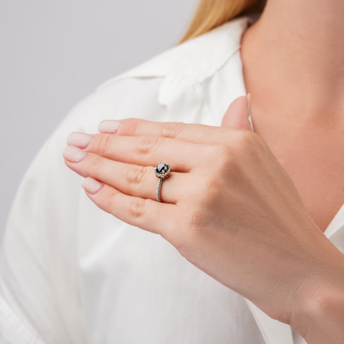 Каблучка з білого золота з діамантами 53219/02/1/11845