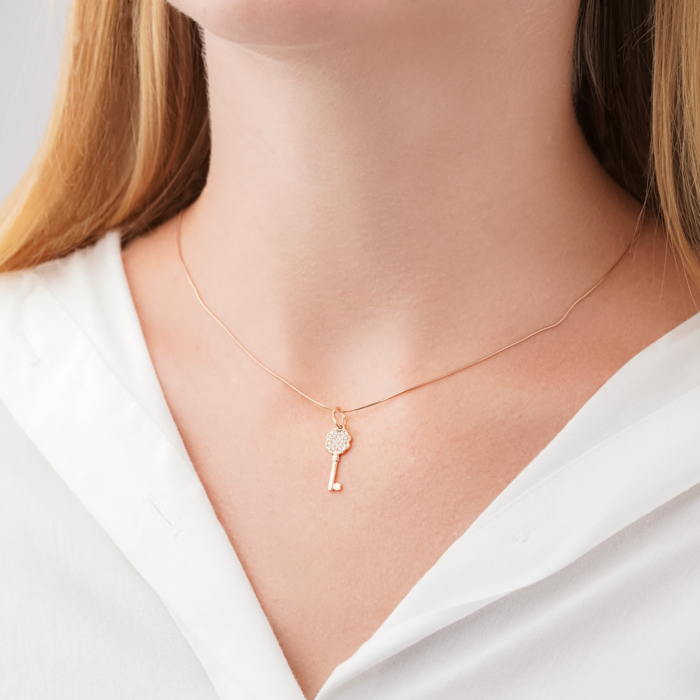 Золота підвіска Ключик з фіанітами 3106756101