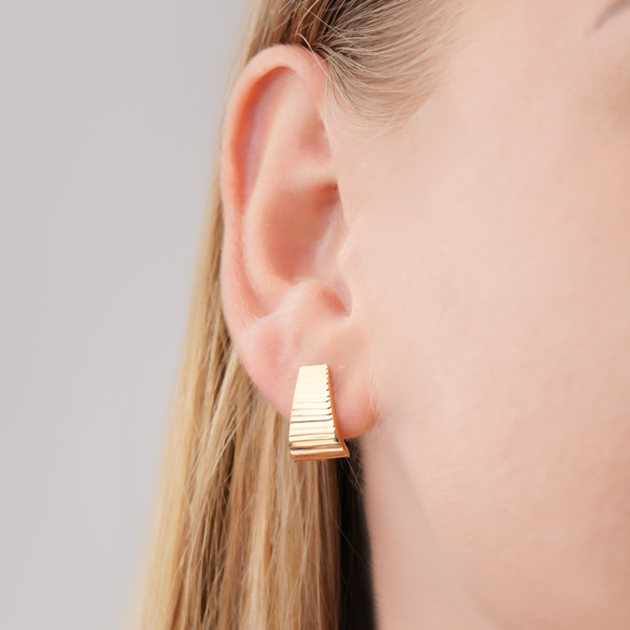 Золоті сережки без вставки F-230-E/01