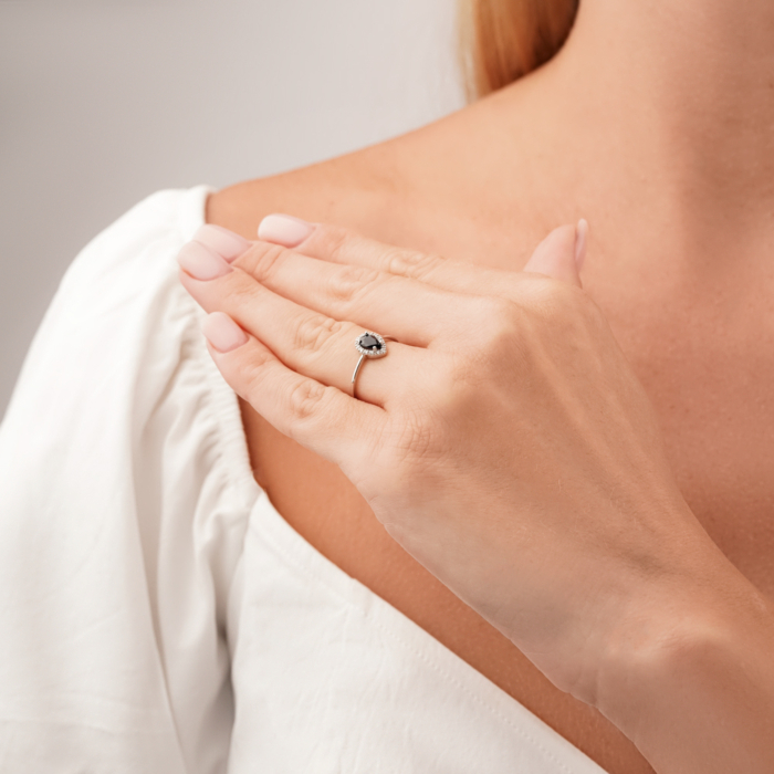 Золотое кольцо с сапфиром и бриллиантами 53334/02/1/10671