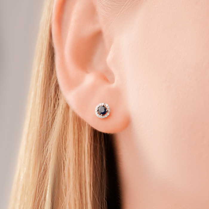 Золоті сережки-пусети з сапфіром та діамантами 8070126/01/1/8300