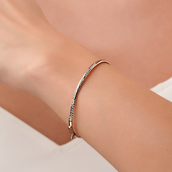 Жорсткий золотий браслет 70315р/1з