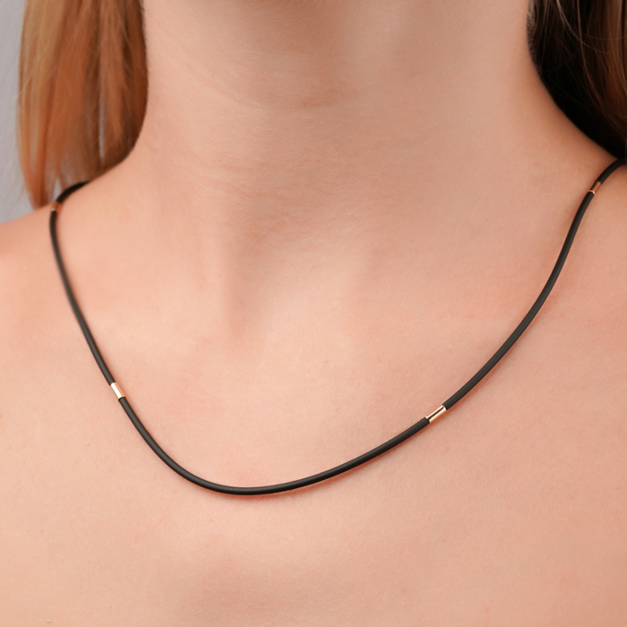 Шнурок ювелірний з червоного золота з каучуком 06107-44/01/0