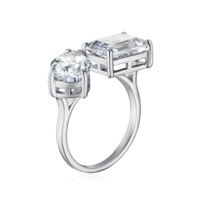 Срібна каблучка з фіанітами. Артикул DY120172-S-W-WH-R/12/1