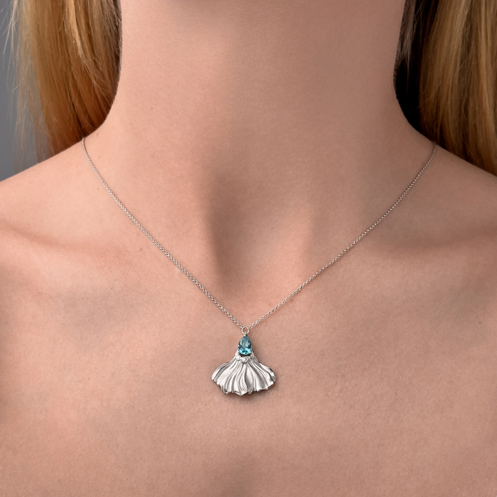 Золотое колье Magerit с топазом и бриллиантами. Артикул 2063.2-K/04/1/11979