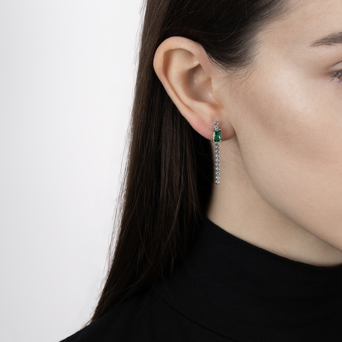 Серебряные серьги с фианитами. Артикул ME14072A-E/12/808