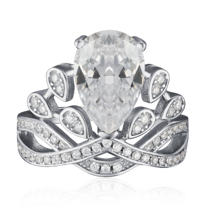 Серебряное кольцо с фианитами. Артикул MM120046-S-W-WH-R/12/1