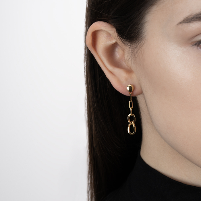 Серебряные позолоченные серьги. Артикул ORT  8061 G-E/20