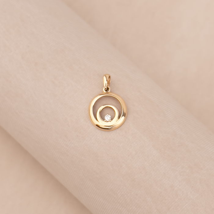 Золотая подвеска с бриллиантом 560111/01/0/8581