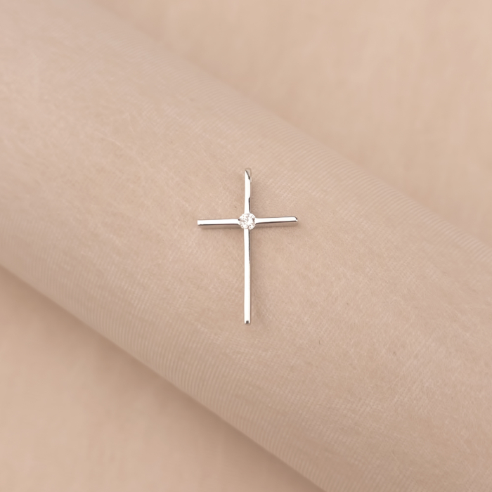 Золотий хрестик з діамантом 560060/02/1/8602