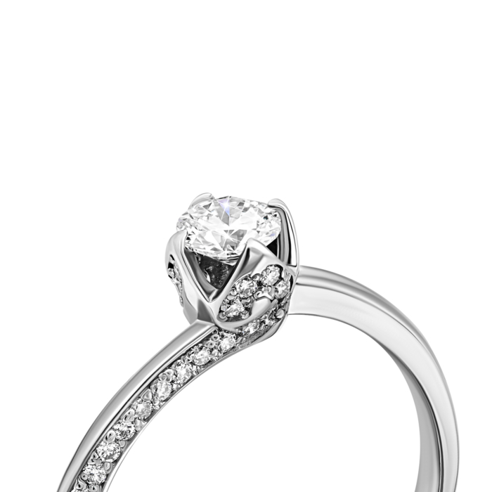 Золота каблучка з діамантами. Артикул UG5RDP05