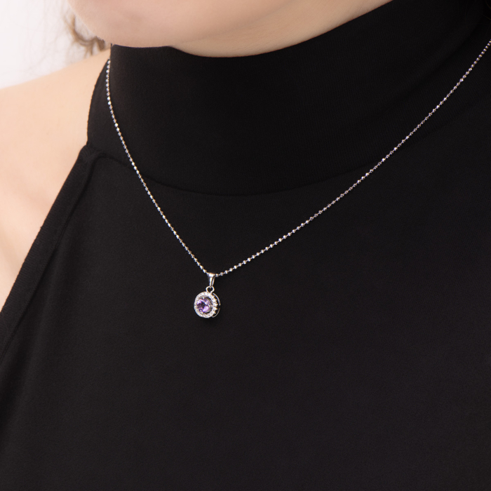 Серебряная подвеска с аметистом и фианитами. Артикул UG5SZDP02746