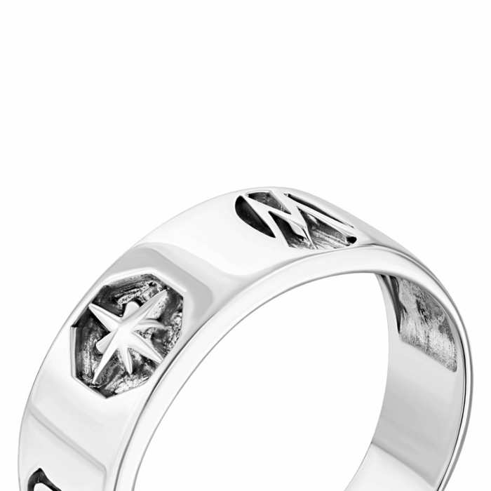 Серебряное кольцо.Артикул UG5987