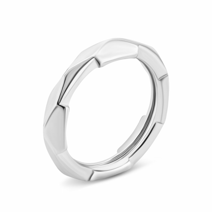 Серебряное кольцо.Артикул UG5R37777