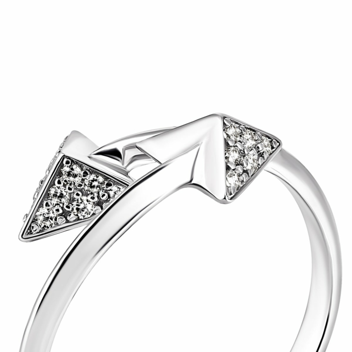 Срібна каблучка з фіанітами.Артикул UG5КВ1139с