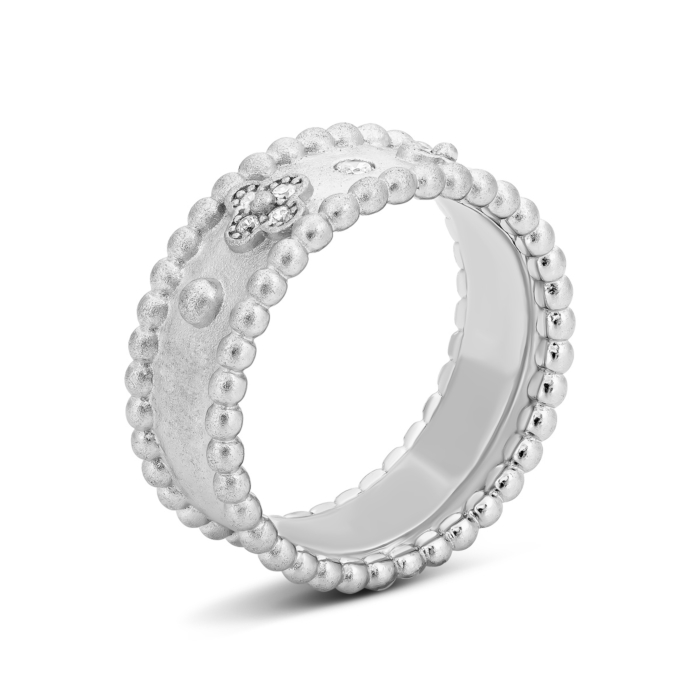 Серебряное кольцо с фианитами. Артикул UG5SR37411