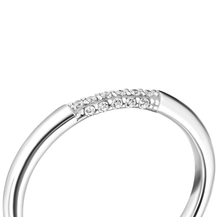 Срібна каблучка з фіанітами.Артикул UGSZDR15593