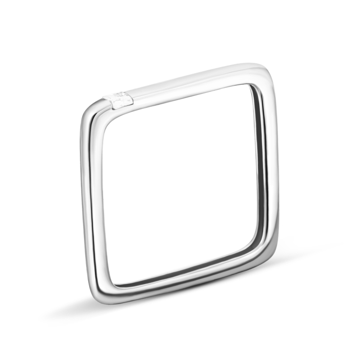 Серебряное кольцо с фианитом.Артикул UG5SZDR15616