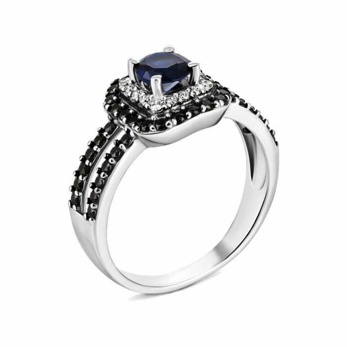 Серебряное кольцо с гидротермальным сапфиром и фианитами.Артикул UG51546чб/1р-HSPH