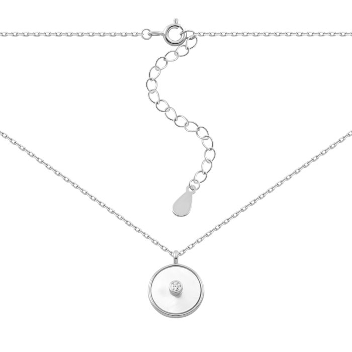 Серебряное колье с перламутром.Артикул UG5N002158