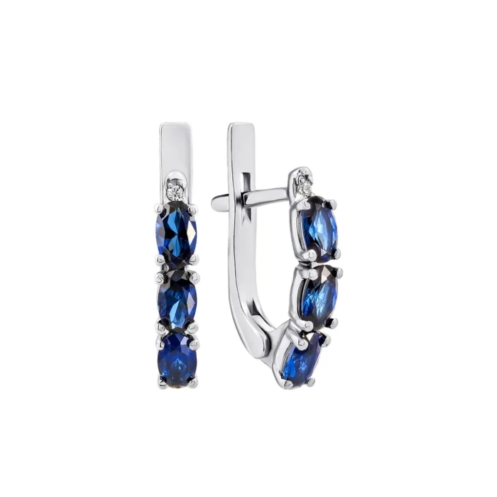 Серебряные серьги с гидротермальным сапфиром и фианитами. Артикул UG52981/9р-HSPH
