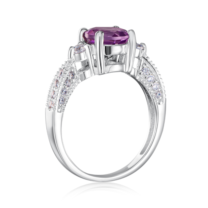 Серебряное кольцо с аметистом и фианитами. Артикул R210-R/12/5630