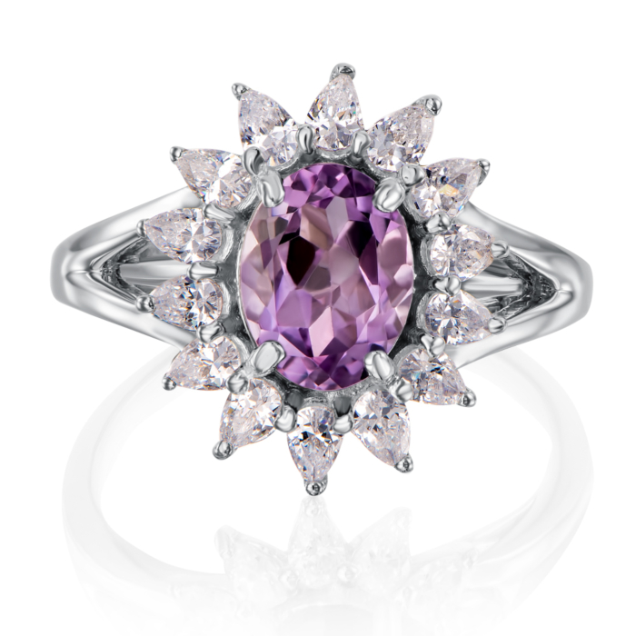 Срібна каблучка з аметистом і фіанітами. Артикул R599-R/12/5272