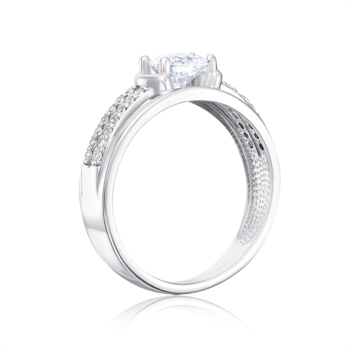 Серебряное кольцо с фианитами. Артикул 001111/12/1/3372