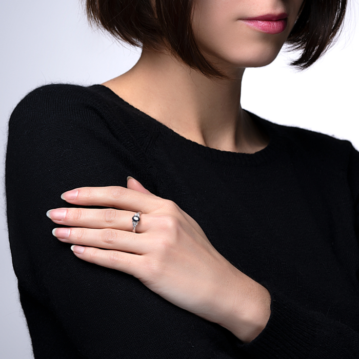 Серебряное кольцо с сапфиром. Артикул GRE1224-R/12/8367